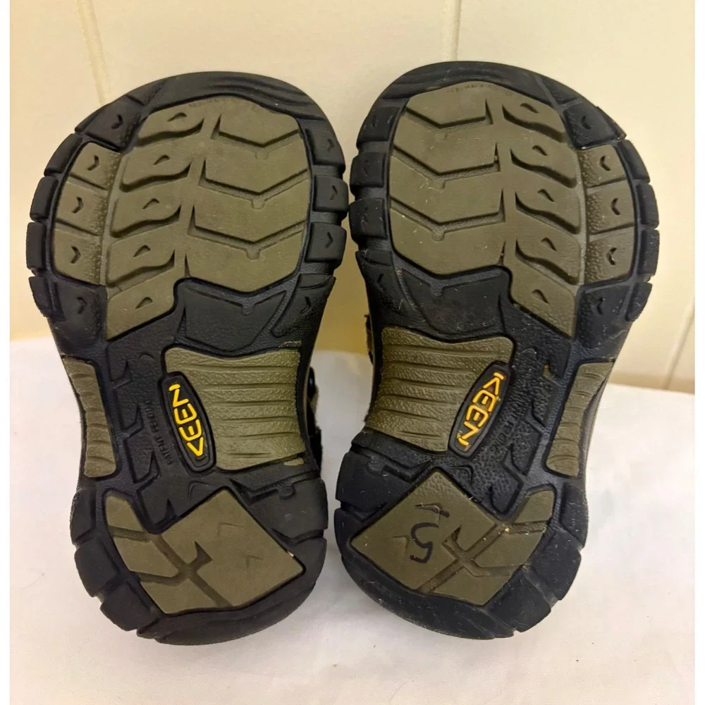Keen Newport H2 Kids Sandals Black Olive Green Waterproof Shoes Size 8 Toddler - Picture 8 of 9